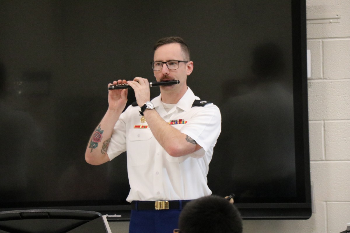 #TBT West Point Band Hellcats Play for Heritage Middle School Scholars- News - NECSD